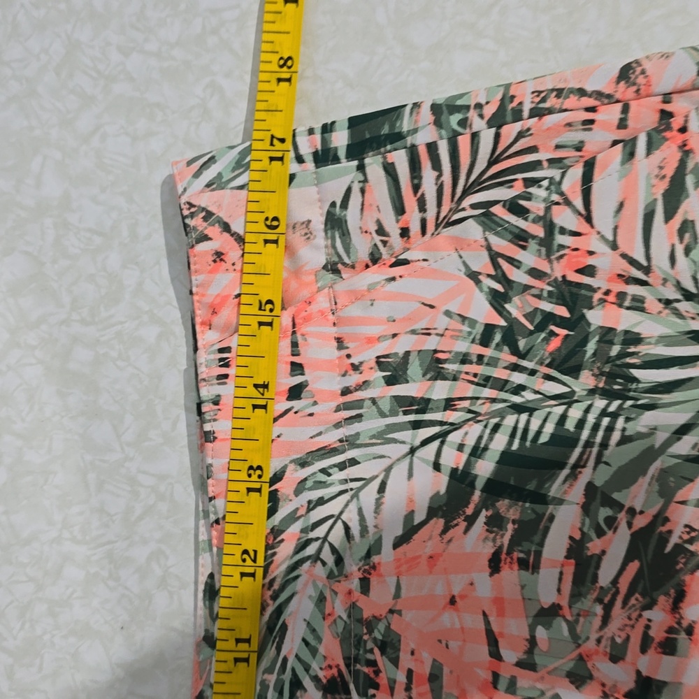 Lady Hagan skirt with built-in shorts peach and green pattern size 10 - Picture 10 of 11